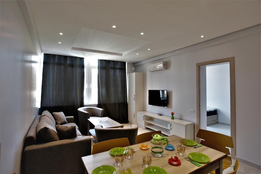 Apartment In City Center Ereván Exterior foto